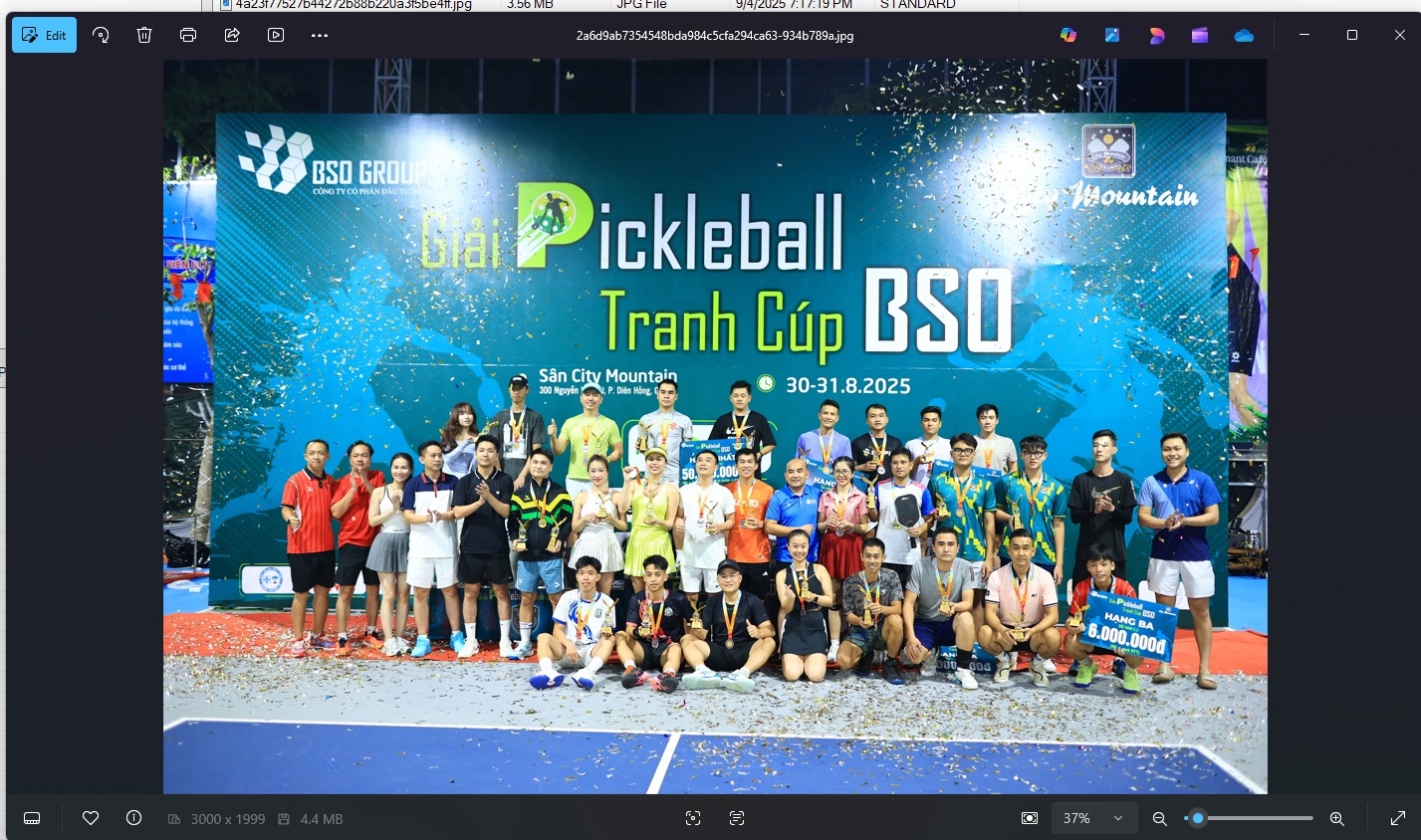 Giải chạy Nghi Xuân Half Marathon